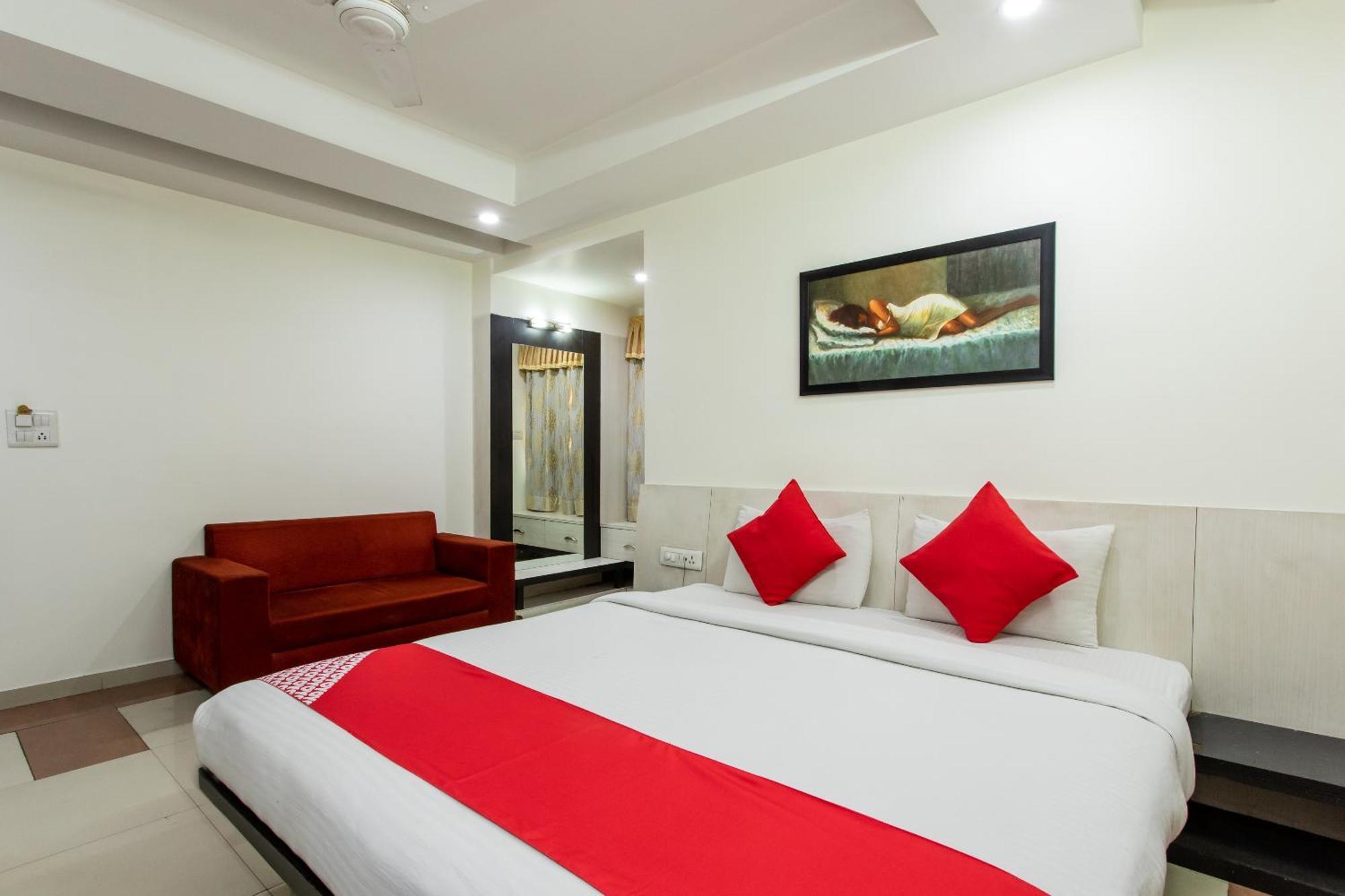 Super Hotel O Mohit Regency Bhopal Bagian luar foto