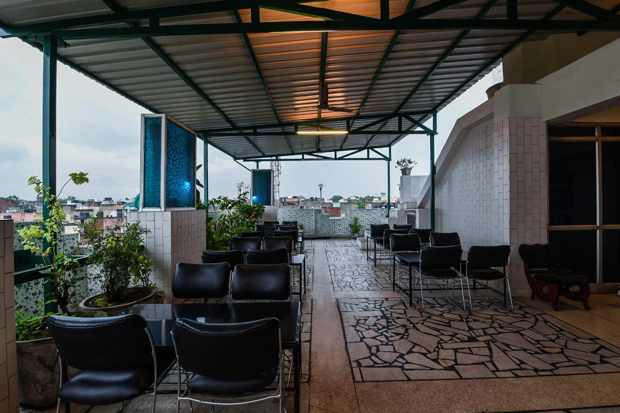 Super Hotel O Mohit Regency Bhopal Bagian luar foto