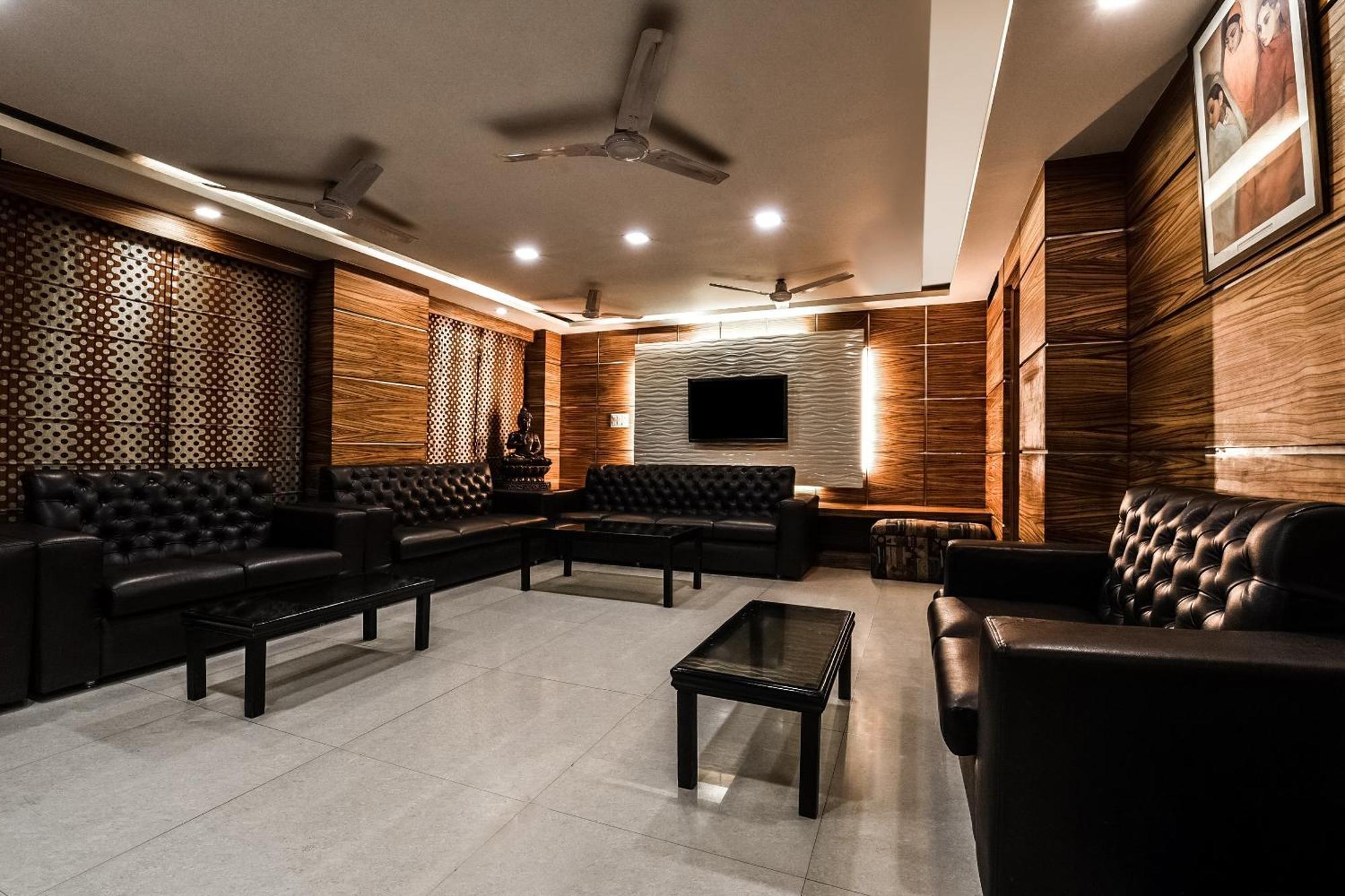 Super Hotel O Mohit Regency Bhopal Bagian luar foto