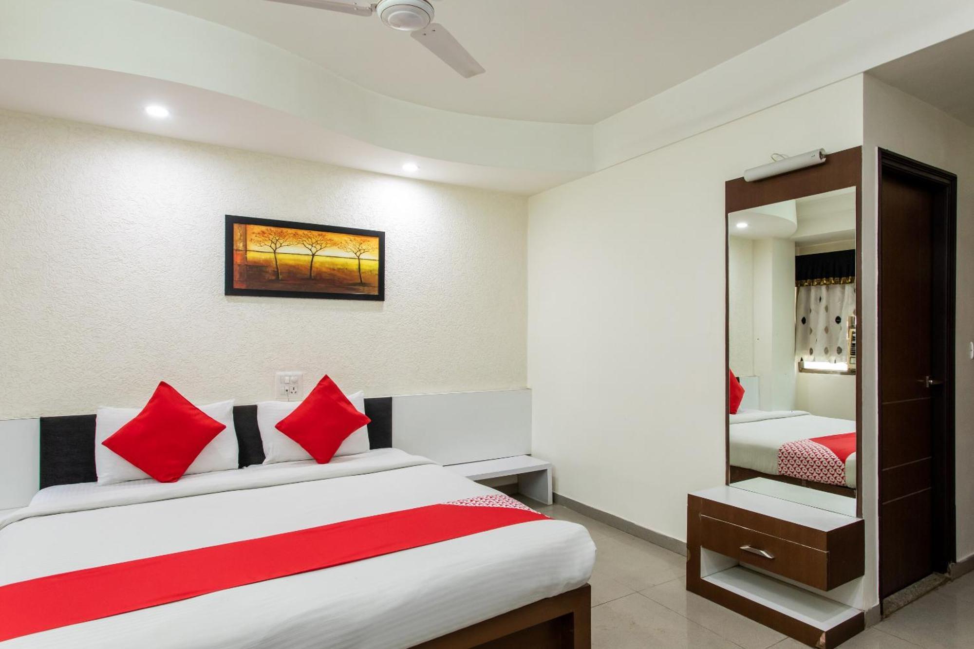 Super Hotel O Mohit Regency Bhopal Bagian luar foto